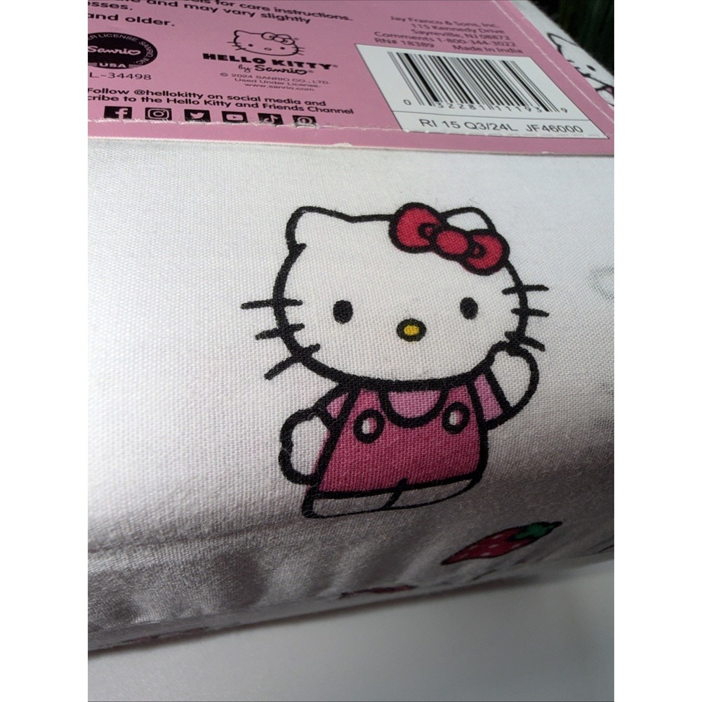 Hello Kitty Queen Sheet Set 100% Cotton Strawberry Milkshake & Hello Kitty Desig - Picture 4 of 4